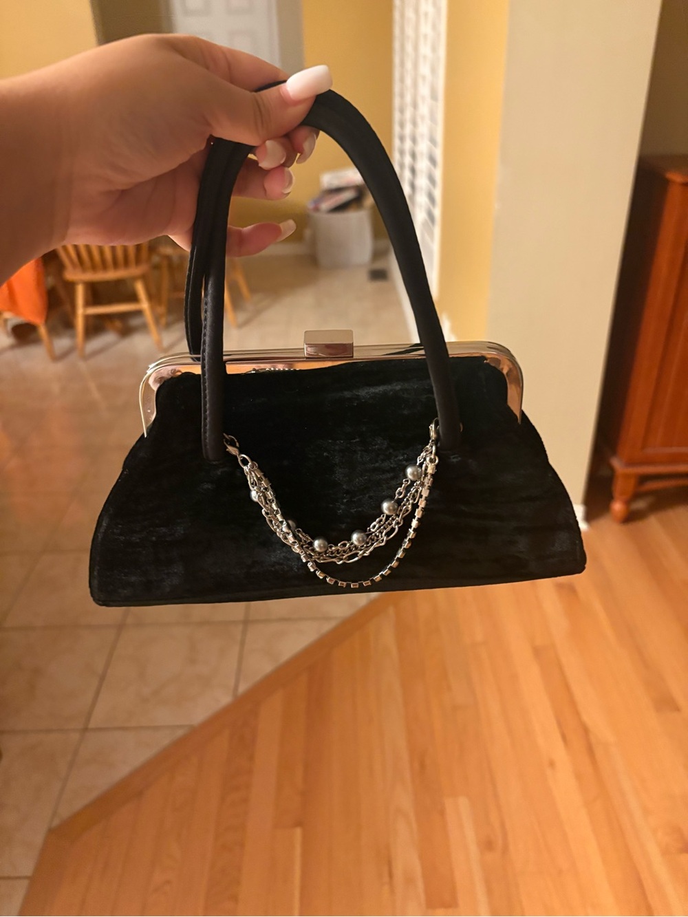 Black Velvet Chain-Accent Handbag - Unbranded